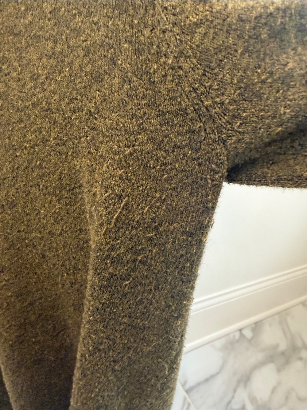 Faherty Olive Green V-Neck Collared Sweater - Picture 4 of 5
